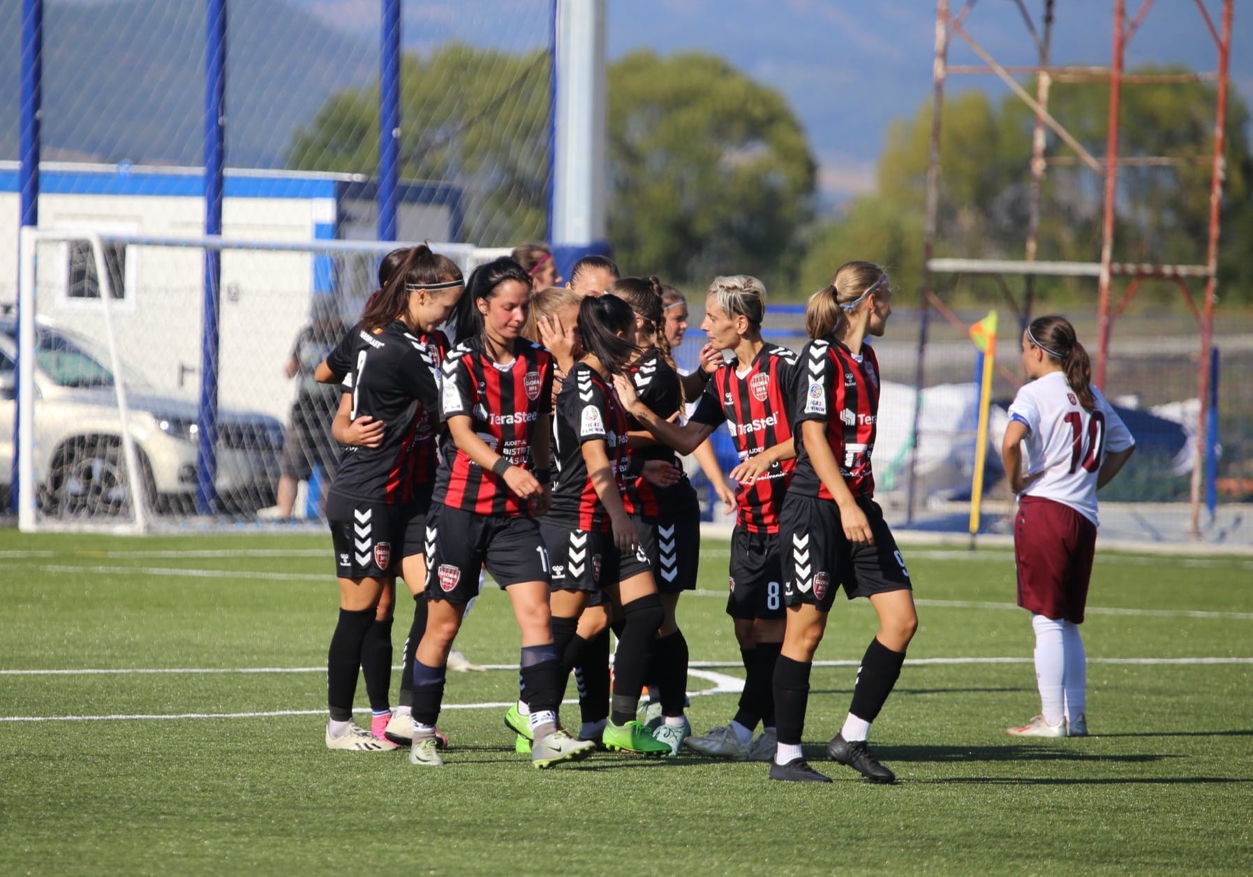 Fotbal feminin: Goluri, ocazii și un adversar facil pentru Gloria în prima etapă a Ligii 1!